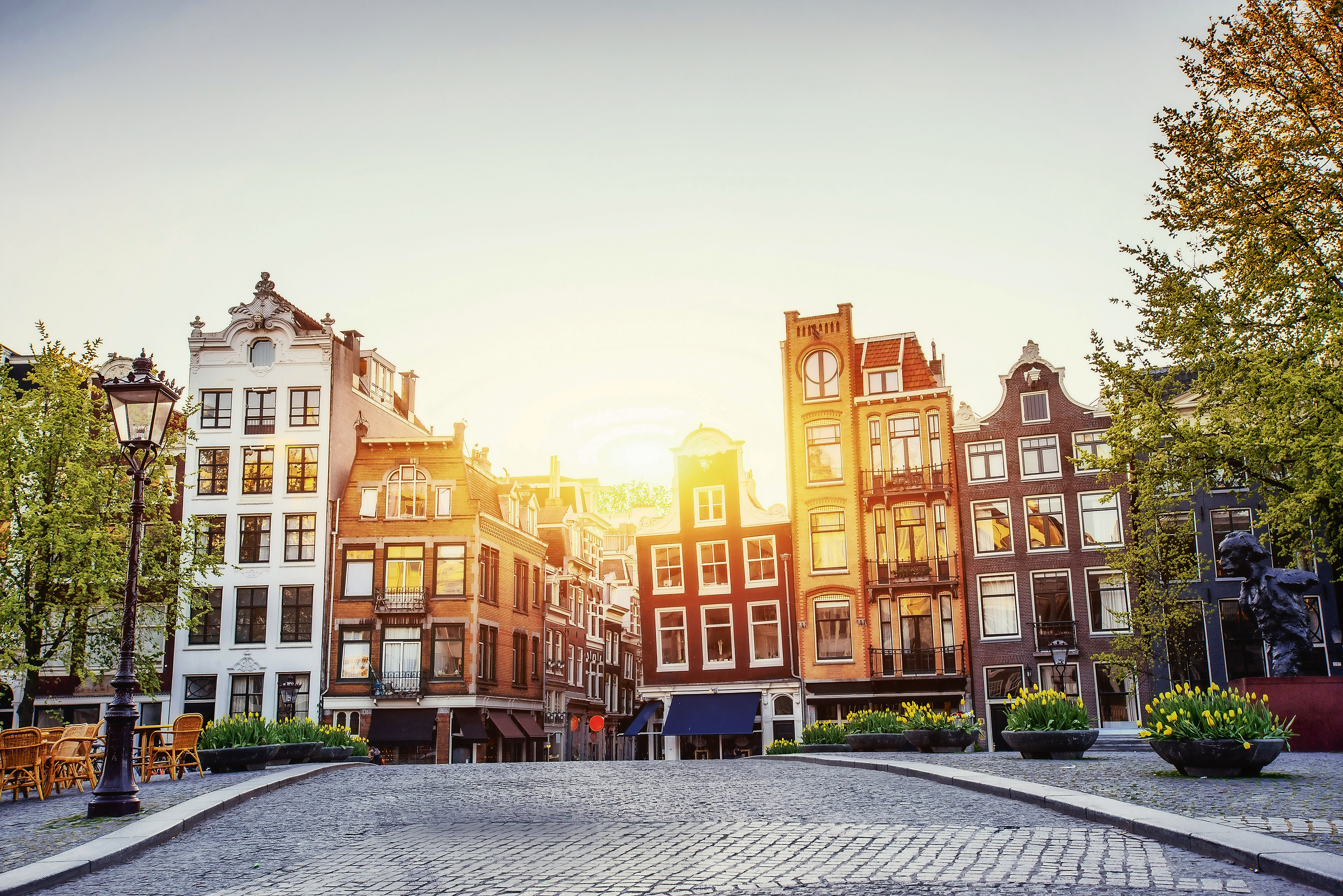 Amsterdam canal at sunset. Amsterdam is the capital and most populous city in Netherlands. ; Shutterstock ID 344403380; PO: AROSA/FLUSS/0054/2016 ; Job: Lizenznehmer: A-ROSA
