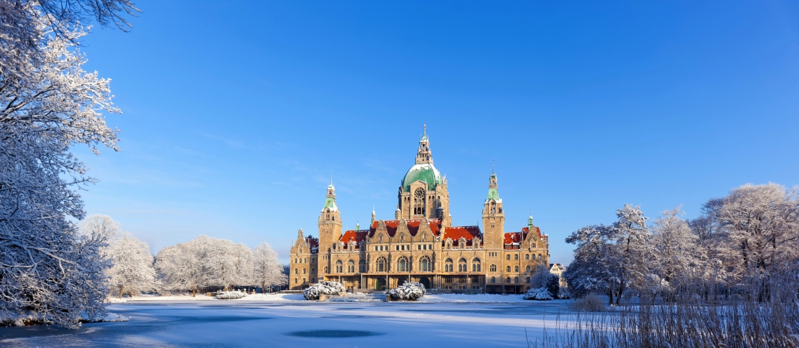 Neues Rathaus im Winterschlaf